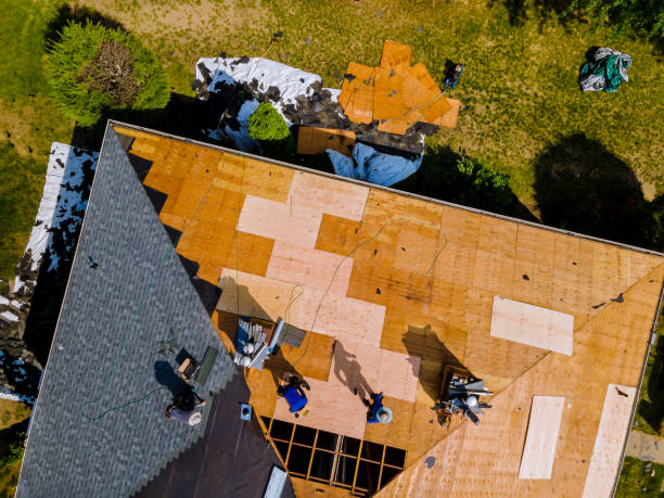 Best Flat Roof Repair Services  in Foxfire, NC